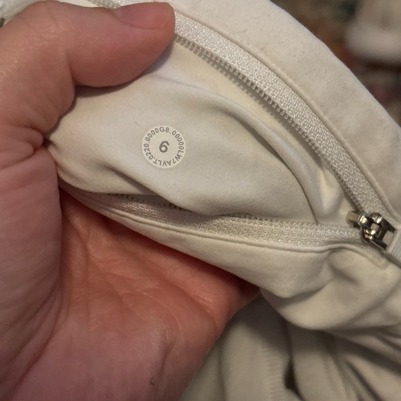 Lululemon athletica speed up high rise shorts - Picture 2 of 5